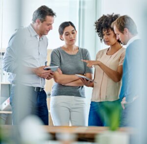 3 Reasons You’re Hesitant to Ask for Team Input - People Equation